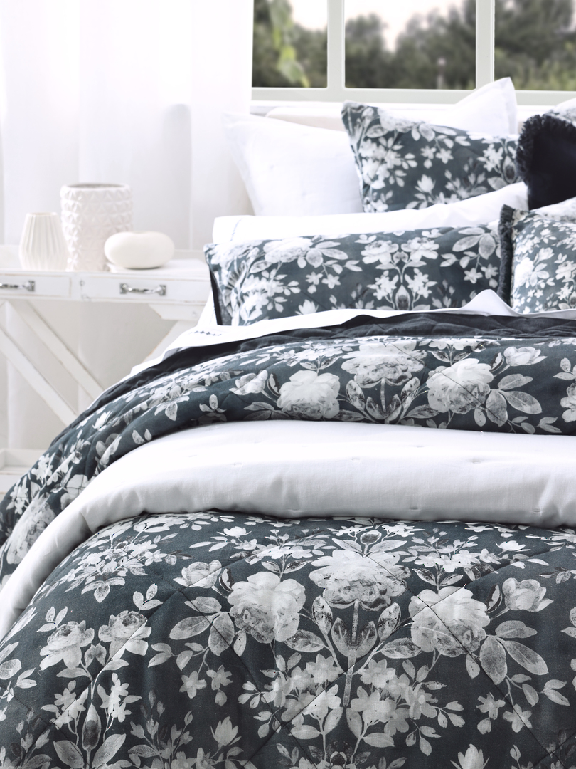 MM Linen Georgie Bedspread Set | Luxury Linen-Cotton Bedding NZ image 3